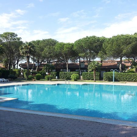 Villetta Corte Grande Villa Aprilia Marittima Exterior foto
