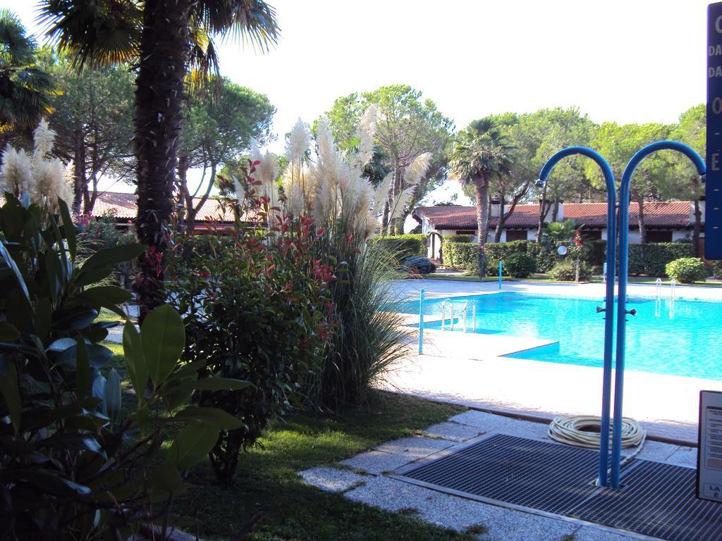 Villetta Corte Grande Villa Aprilia Marittima Exterior foto